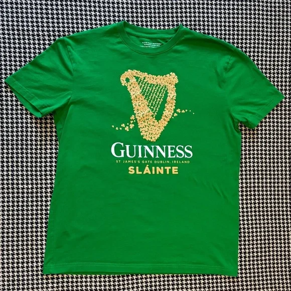 Women’s Shamrock Guinness T-Shirt - Picture 3 of 8